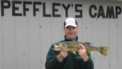 Filename : Greg Jones Walleye 001.jpg
Filesize : 64KB
Dimensions : 443x250
Date added : Oct 04, 2005 Greg Jones Walleye 001.jpg